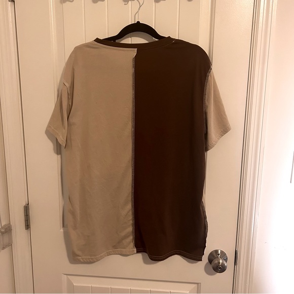 Brown tan and white color block large t-shirt - Picture 2 of 2